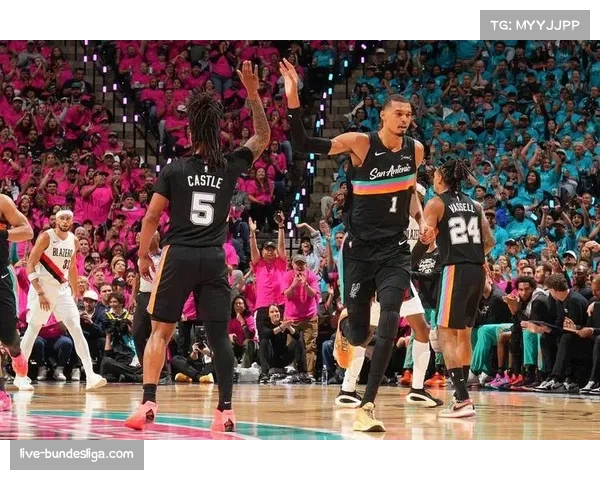 文班亚马季后赛首秀轰35分5三分，马刺主场高呼MVP